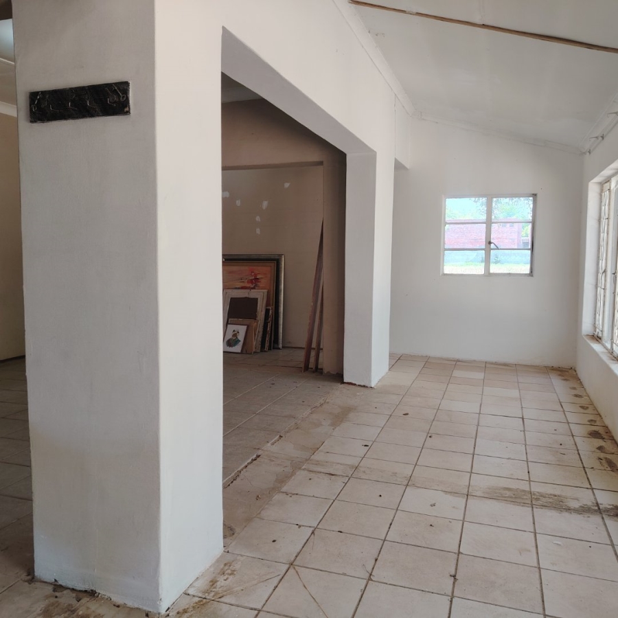 Commercial Property for Sale in Roodewal Free State